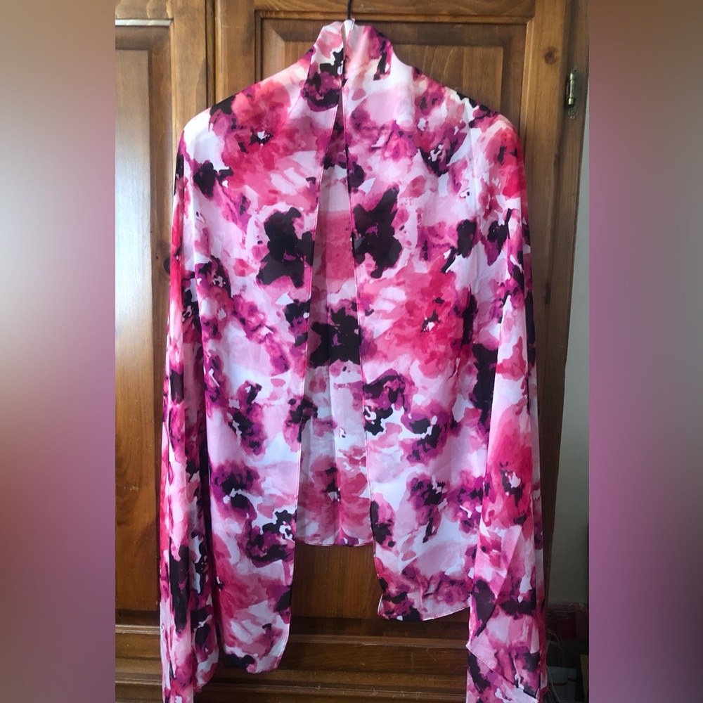 Vintage Dressbarn Pink & Black Floral Shawl Wrap, NWT